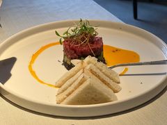 牛肉塔塔配牛油果黑橄榄酱-Solo(衡山路店)