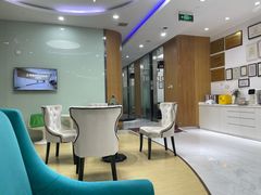 -雅悦齿科(顾村公园店)