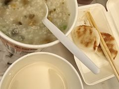 -三米粥铺(中春路店)