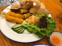 小食拼盘-阮氏娘·越南料理(双子塔店)