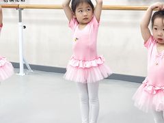 -梧桐花语舞蹈培训中心(潞城校区)