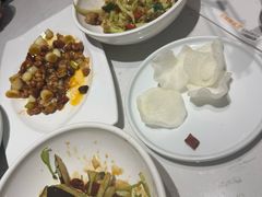 -峨嵋小镇·川菜(勒泰中心店)