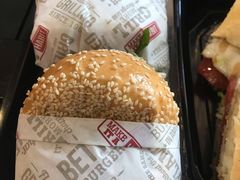 -The Habit Burger Grill 哈比特汉堡(爱琴海店)