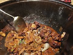 -万里闯关东铁锅炖菜馆(高新旗舰店)