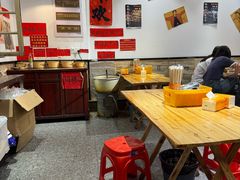 -柳州肥姨妈大骨螺蛳粉(曹路店)