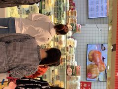 -白玉兰食品甜凤店(合生汇店)