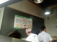 -东伊顺(高银街店)