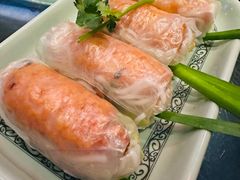 -大头虾越式风味餐厅(光明广场店)