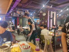 大堂-喝丢一只鞋海鲜烧烤·海肠捞饭(东关街店)