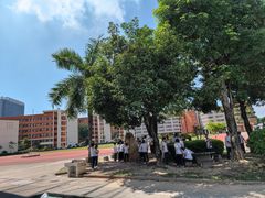 -极动室内恒温游泳馆