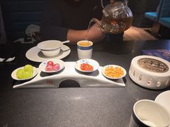 -凤凰湘语·平价海鲜餐厅(浦东旗舰店)