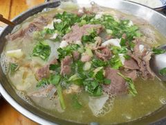 -杨三娘跷脚牛肉(羊子山西路店)