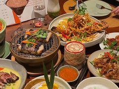 -香港ELEMENTS圆方