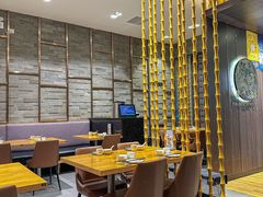 -乐忻皇朝(上海中心大厦店)