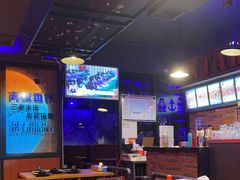 大堂-南极·小龙虾·湘式拌饭(南街店)