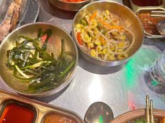 -釜山火炉·海鲜烤肉(紫藤路店)