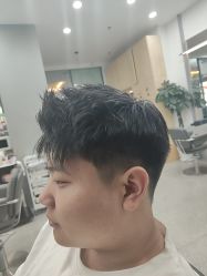-韩国丽安形象设计