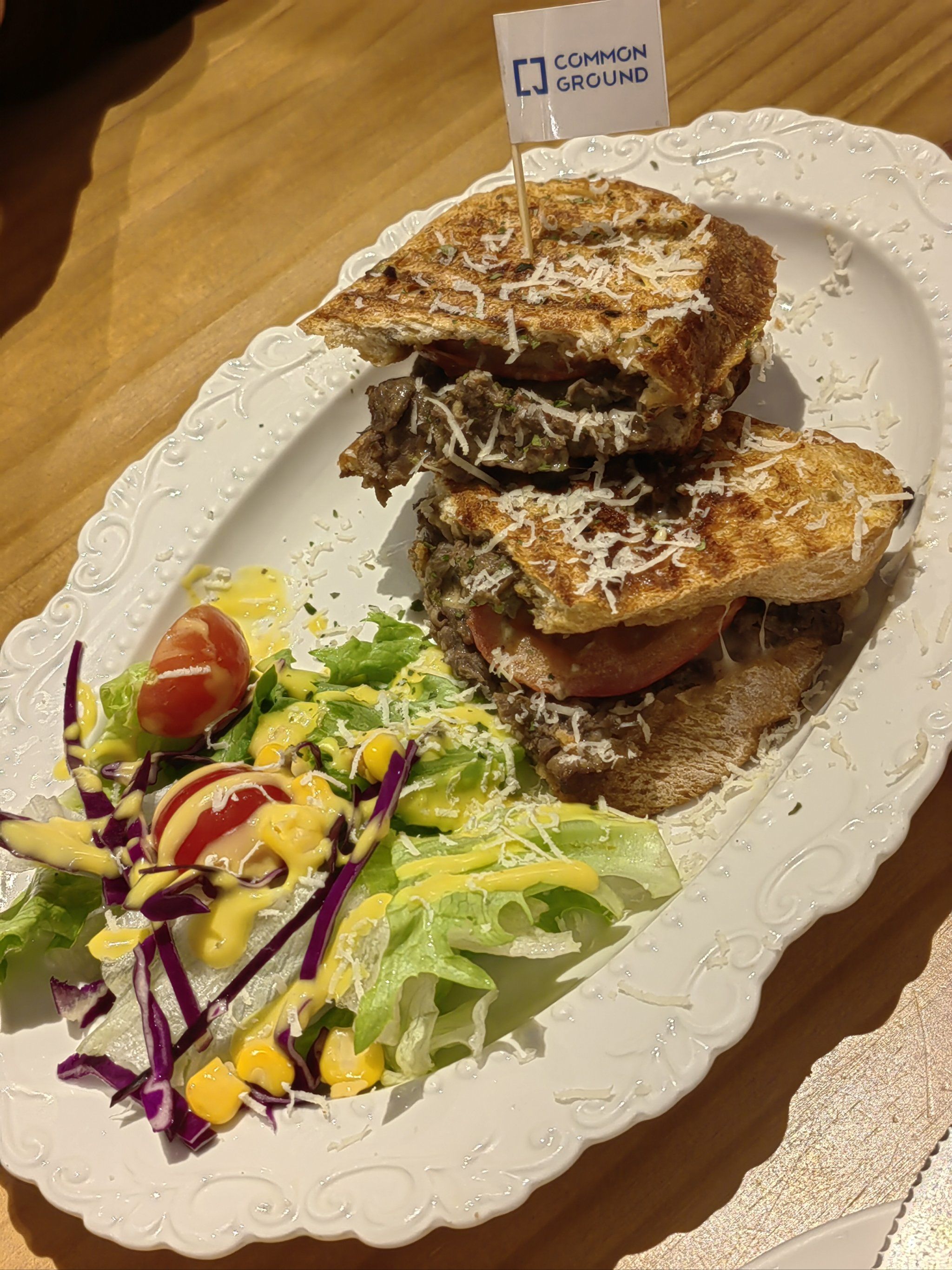 万象城这家芝士烤牛肉帕尼尼我愿为它吃上千千万万遍!