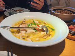 -蜜桃餐厅·伴山(绿宝广场店)