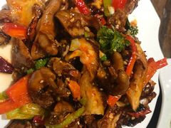 -喝丢一只鞋辣炒海鲜小烧烤(三八广场店)