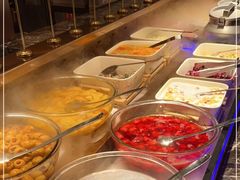 -黑金·寻焰自助百汇·烤肉·火锅(中街店)
