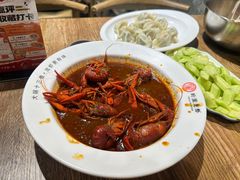 -叶派龙虾•招牌香辣蟹·海鲜(中海国际店)