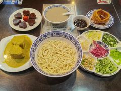 -老北京炸酱面大王.铜锅涮肉(朝阳门店)