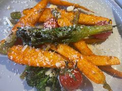 -LESCEDARS Brasserie Bistro香柏树