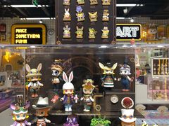 -泡泡玛特POPMART(上海环球港店)