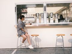 -HUGS coffee(东区店)