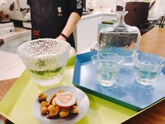手冲上品茶-茶是一枝花泡茶店
