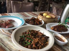 -椿记烧鹅(叠彩店)