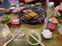 -正南齊北重庆老火锅(光华村直营店)