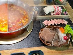 -湊湊火锅·茶憩(上海合生汇店)