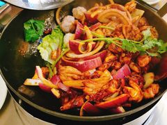 奇味鸡煲-胡须佬鸡煲四季火锅店(石厦西村直营店)
