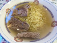 -七爷清汤腩·港式餐厅(金狮广场店)
