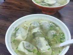 荠菜大馄饨-鲁氏汤包王(长白街店)