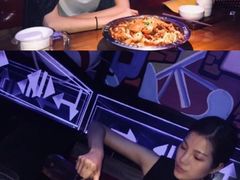 -胖哥俩肉蟹煲(万国店)