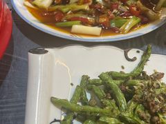 -金渝海鲜烧烤万州烤鱼店