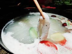 -味舵主重庆火锅(邓尉路店)