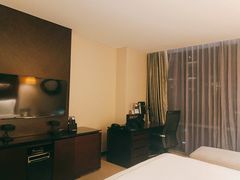 -青岛海尔洲际酒店