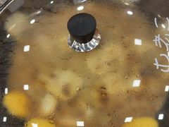 -屯老二农家铁锅炖·行业领军者(梅江店)