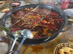 -正南齊北重庆老火锅(光华村直营店)