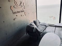-悬崖咖啡厅