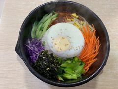 石锅拌饭-拌来拌去石鍋拌飯(文鼎店)