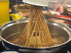 -马路边边串串香(涑河南街店)
