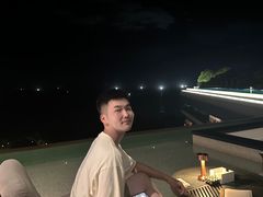 -瑰丽酒店·海吧·天际下午茶·现场DJ·天台酒吧