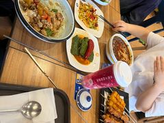 -西部马华清真兰州牛肉面·烧烤夜市(关东店)