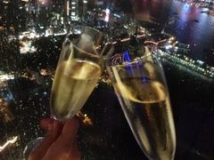 -OZONE 顶楼酒吧(香港丽思卡尔顿酒店)