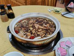 -东巴谷野生菌火锅餐厅